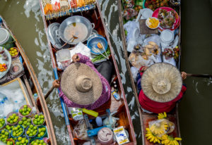 Floating_market_Thailand