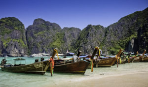 Longtail_Boat_At_Maya_Bay,_Krabi,_Thailand